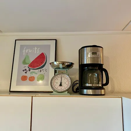 Spacious 2br In Center Lägenhet